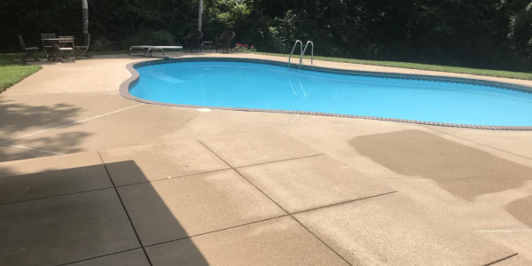 Pool deck cleaning
